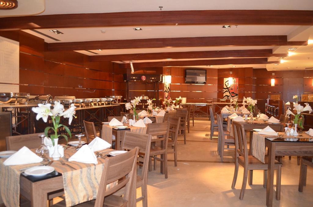 Eastyard Khobar Hotel - Formerly Ramada By Wyndham Khobar Екстер'єр фото